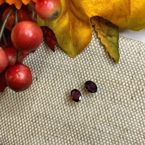 14K Garnet Studs - Picture 3 of 5